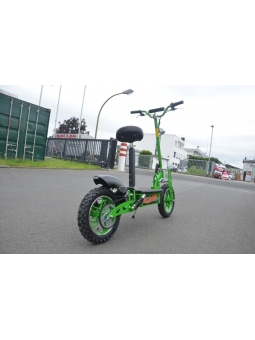 E-Scooter bis zu 40 km/h schnell - mit 25km Reichweite, 36V | 1000W | 12AH Akku, mit Sitz, Bremsen und Lichter -C002G